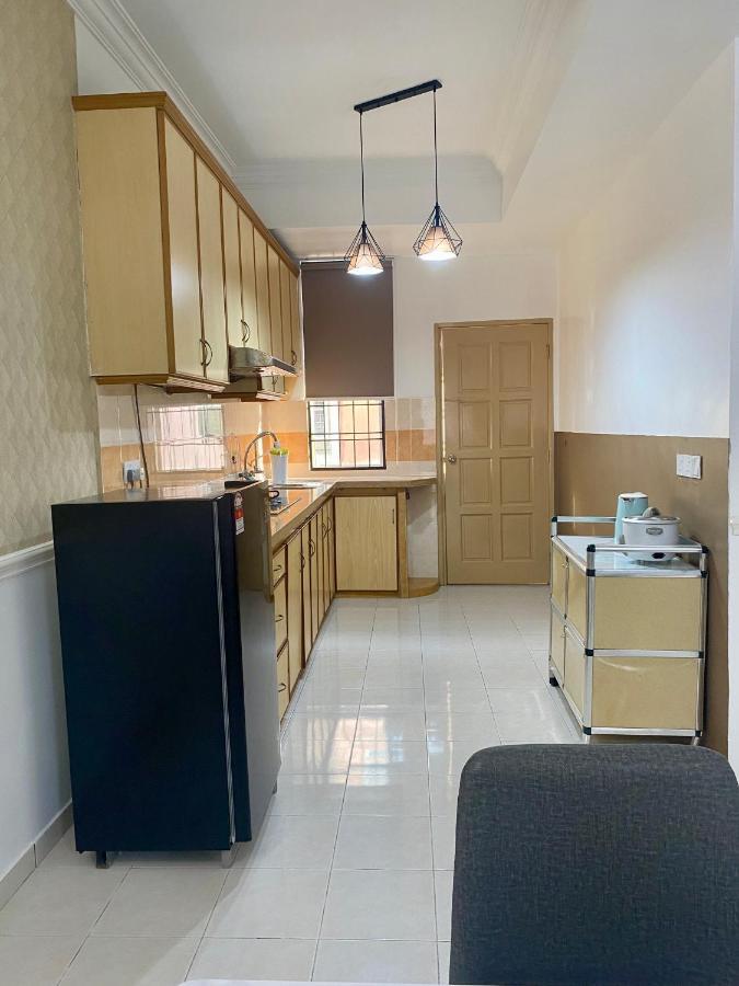 Вілла Comfy Sutera Seberang Jaya Kampong Belah Dua Екстер'єр фото